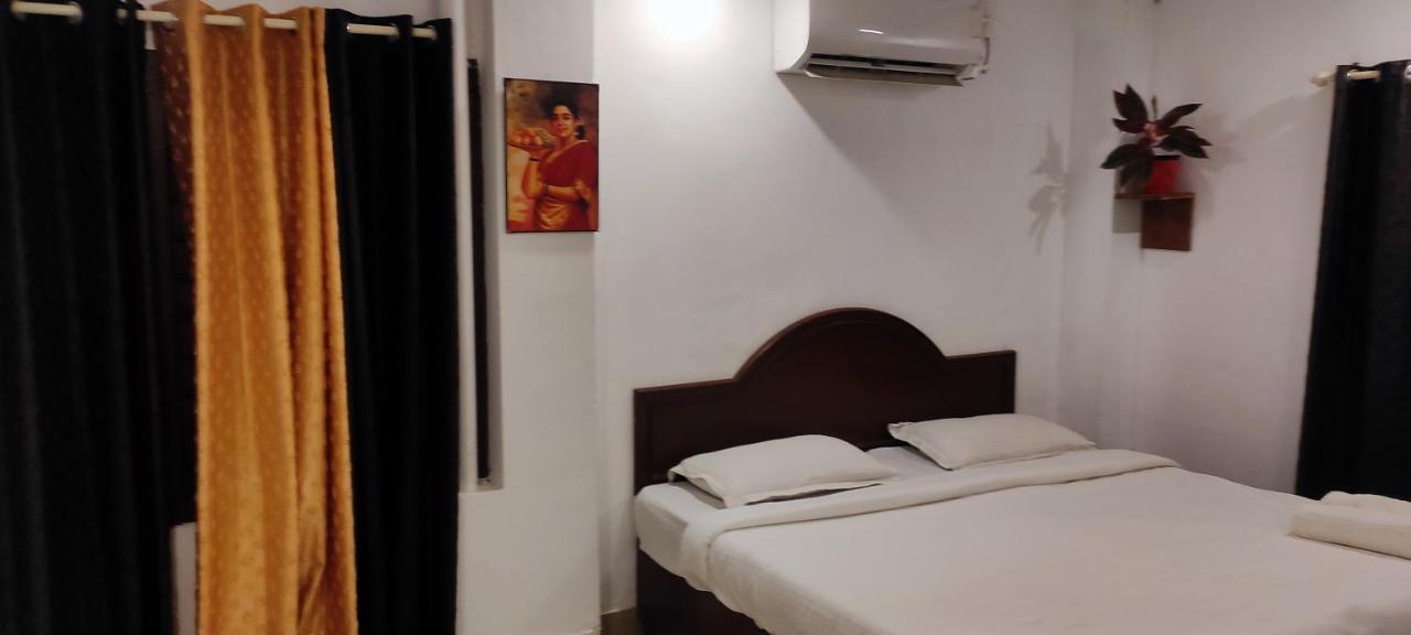 Vedha Ayurvedic Panchakarma Treatment Centre Hotell Alappuzha Exteriör bild